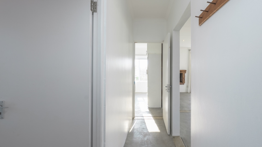 To Let 2 Bedroom Property for Rent in Oceanview Heights Western Cape